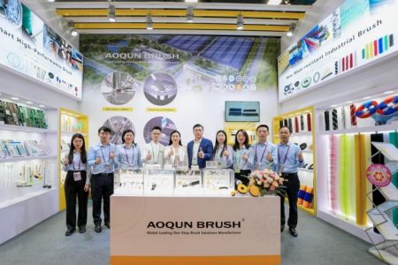 傲群刷業(yè)以毫米級精度，讓中國標(biāo)準(zhǔn)成為世界選擇