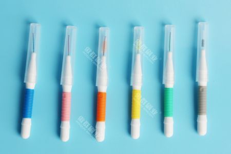 牙齒間隙清潔專家！牙縫刷、牙隙刷的選購要點(diǎn)?